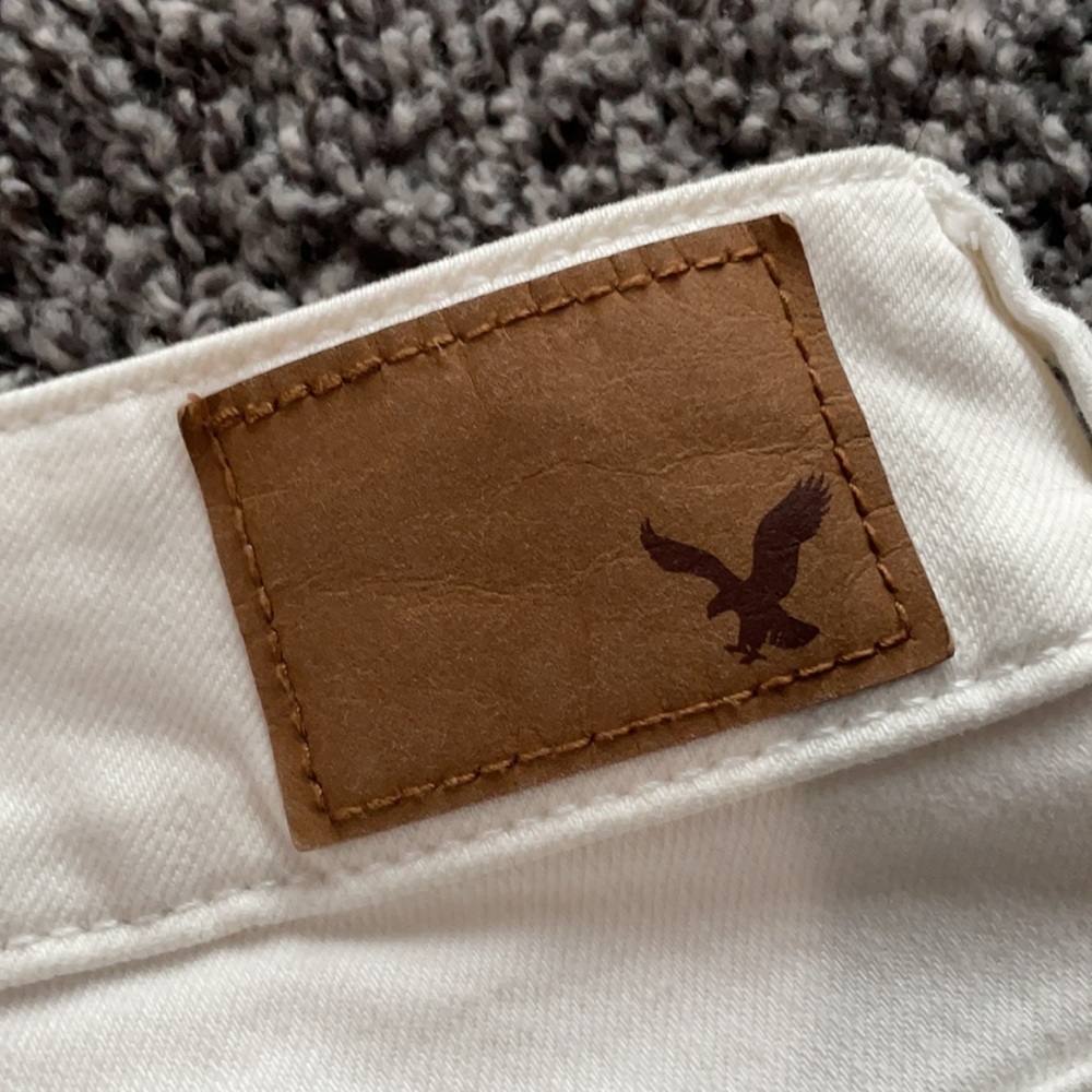 AE shorts - Picture 3 of 5